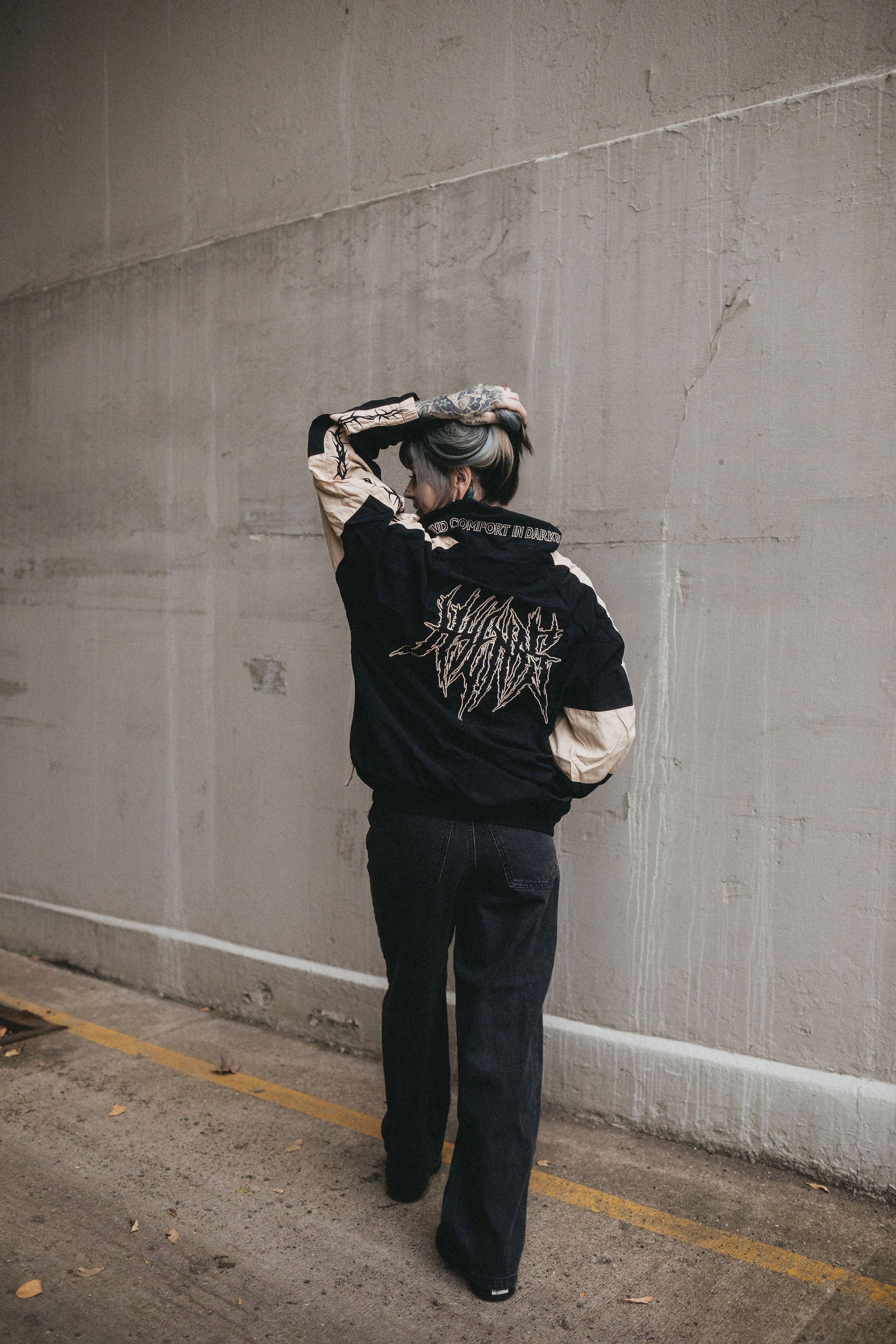 Dust Storm Windbreaker - Image 7