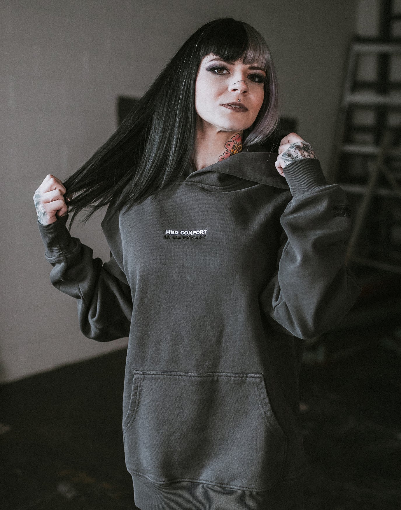 Find Comfort Pullover Hoodie Shadow - Image 3