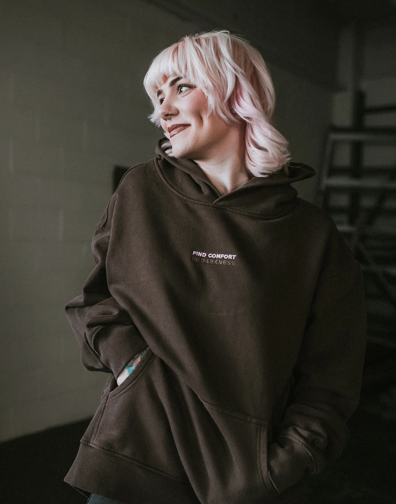 Find Comfort Pullover Hoodie Mocha - Image 3