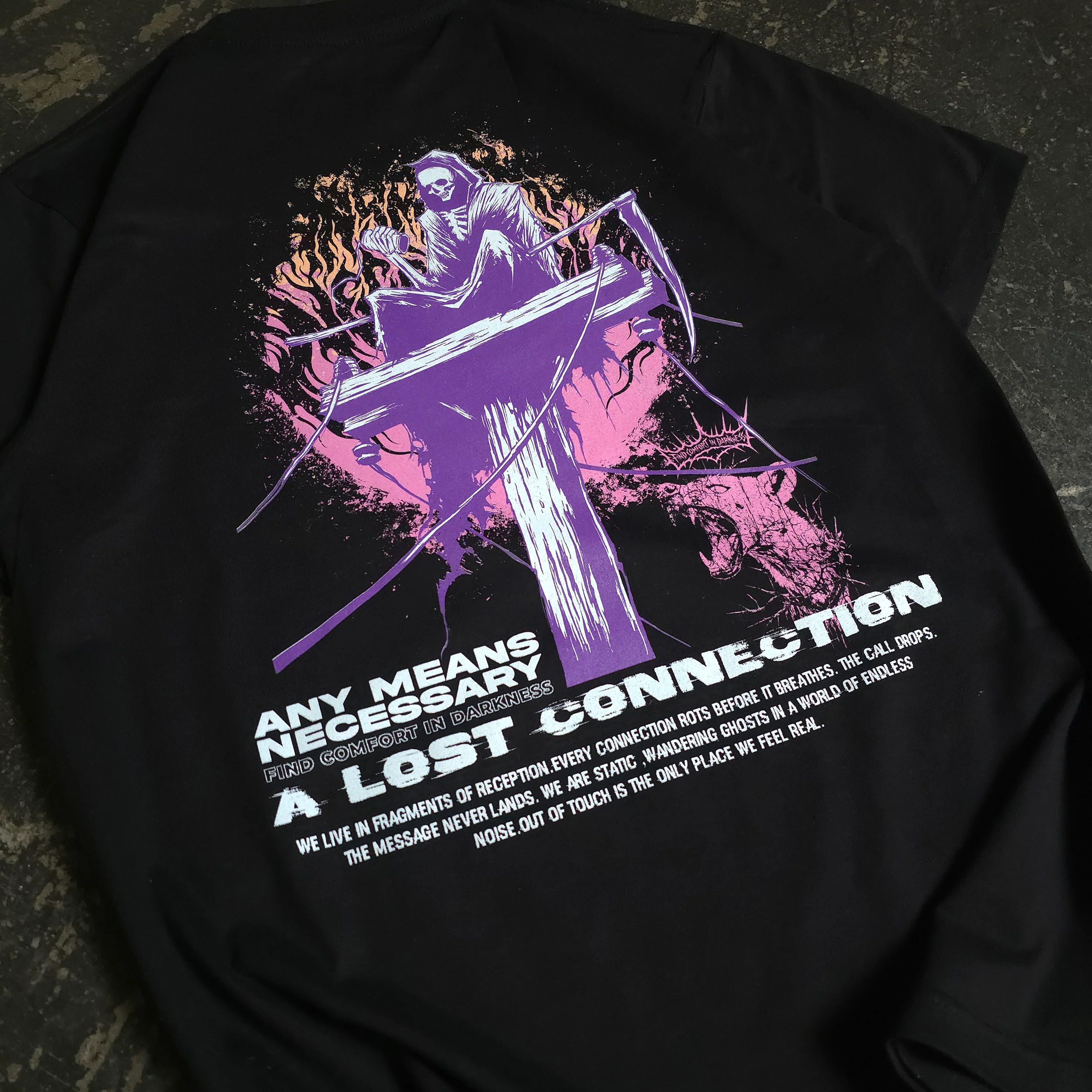 Lost Connection T-Shirt - Image 3