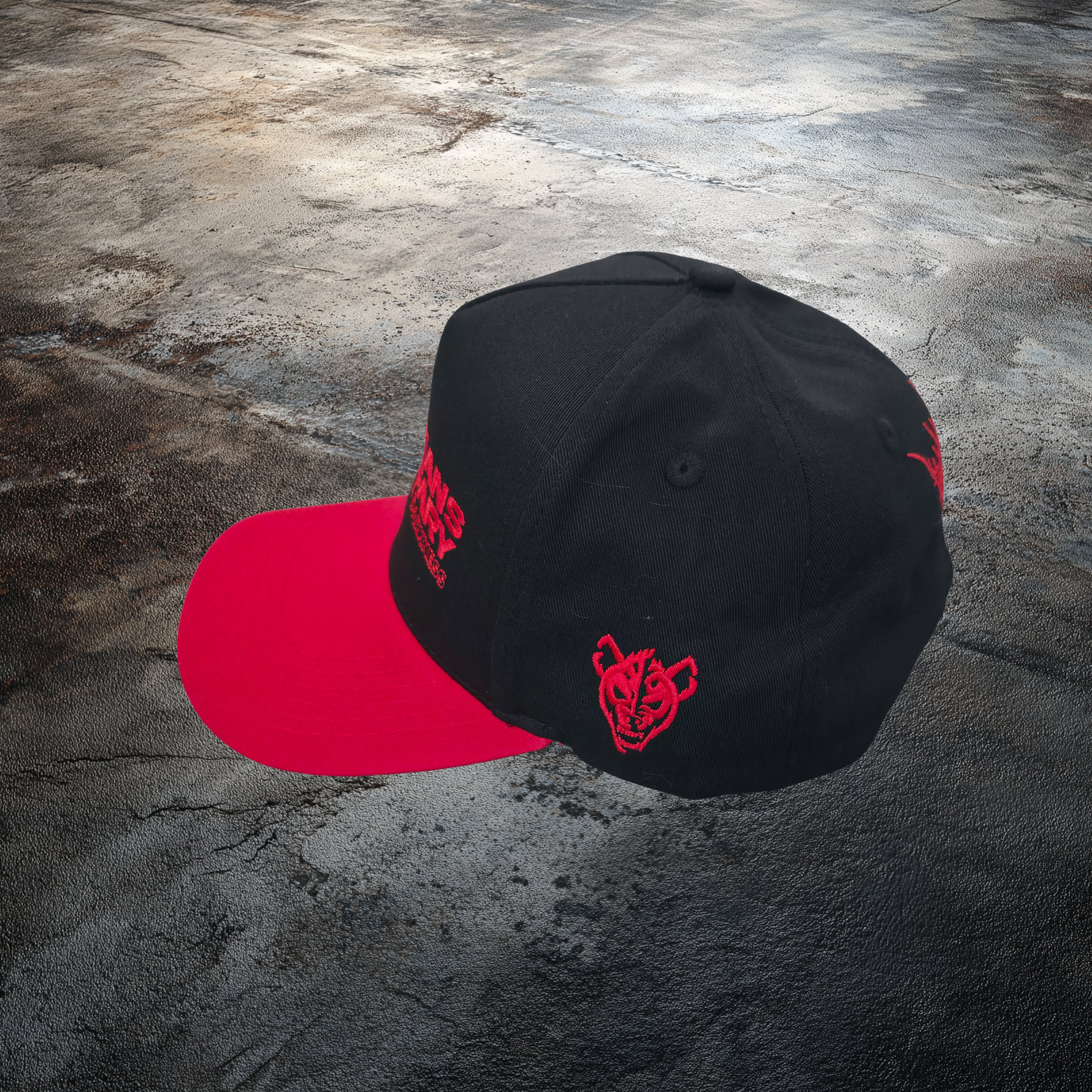 Vital Hat Black/Red - Image 3